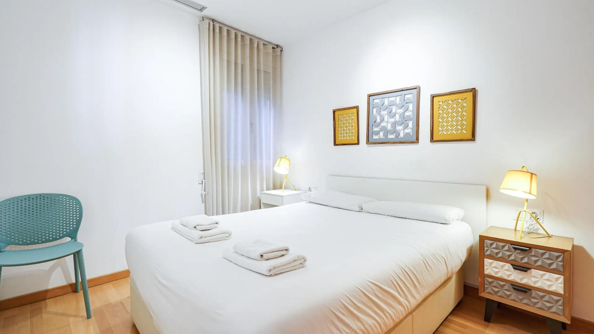 Gran Via City Center Apartment 바르셀로나