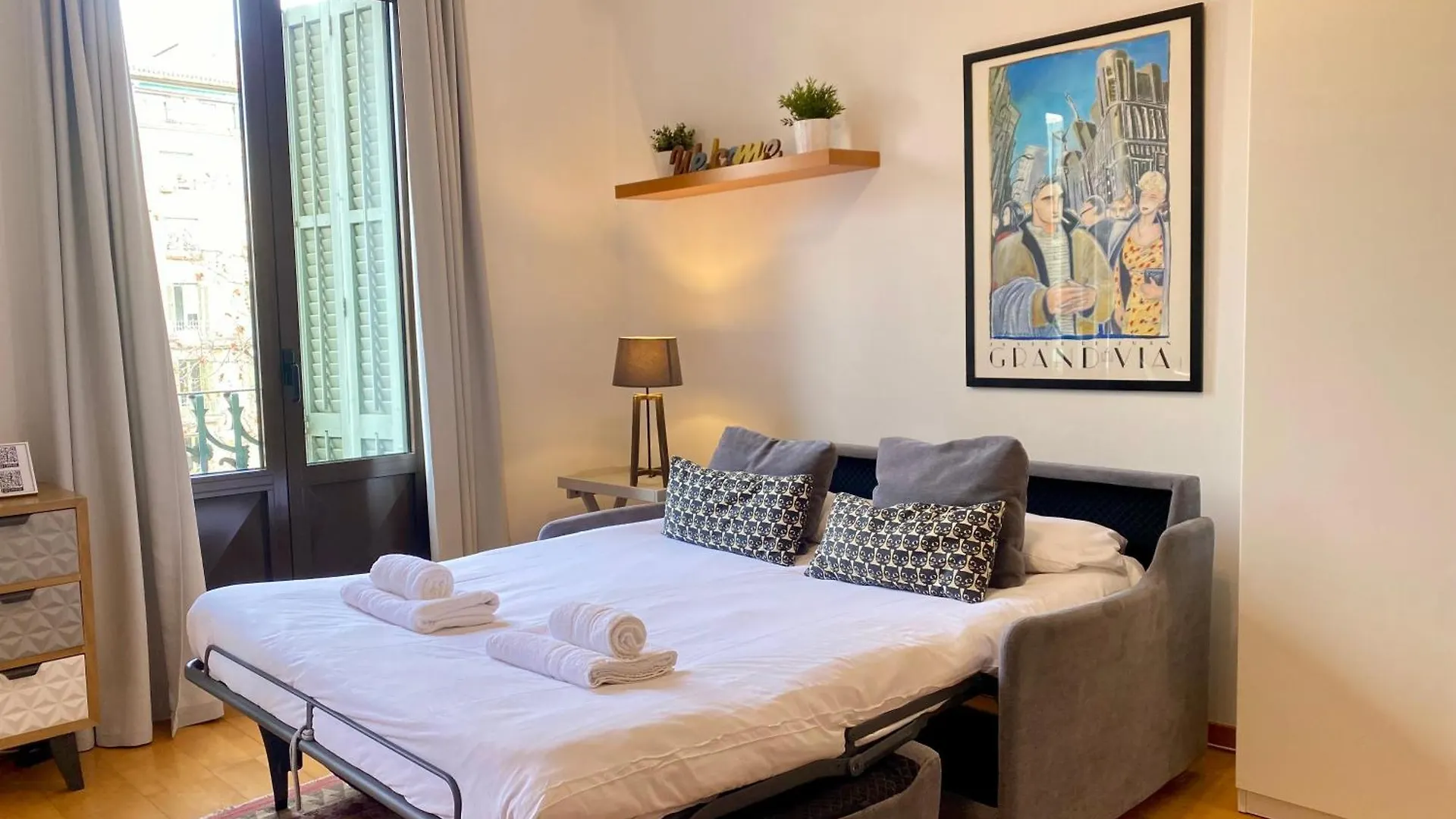 Gran Via City Center Apartment Barcelona 0*,  Spain