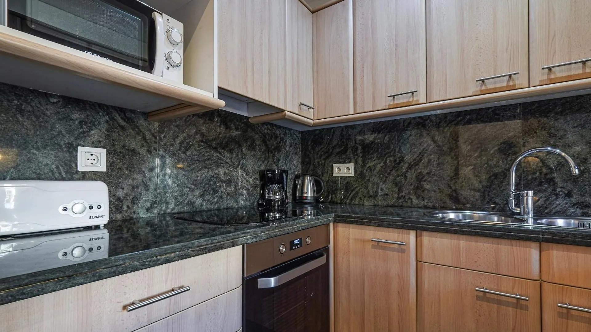 Gran Via City Center Apartment Barcelona Spain