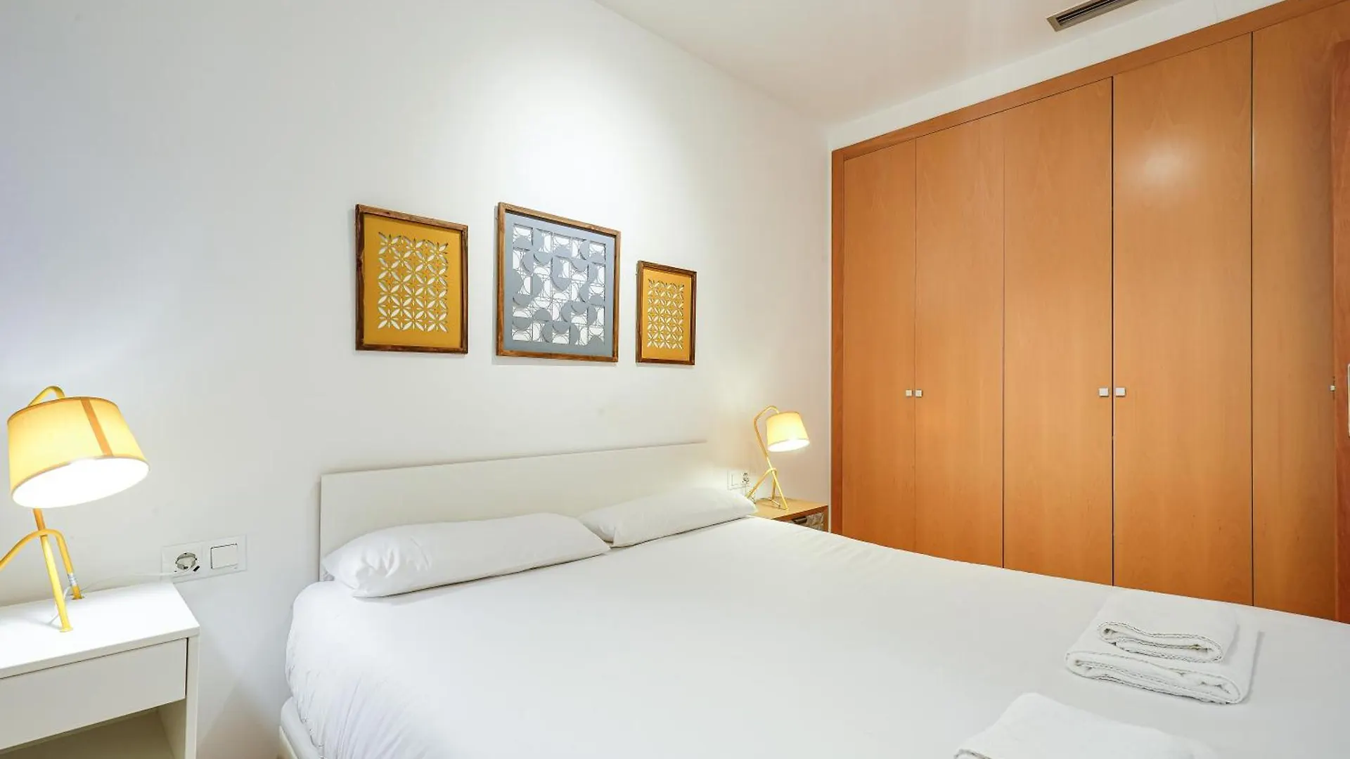 Gran Via City Center Apartment Barcelona