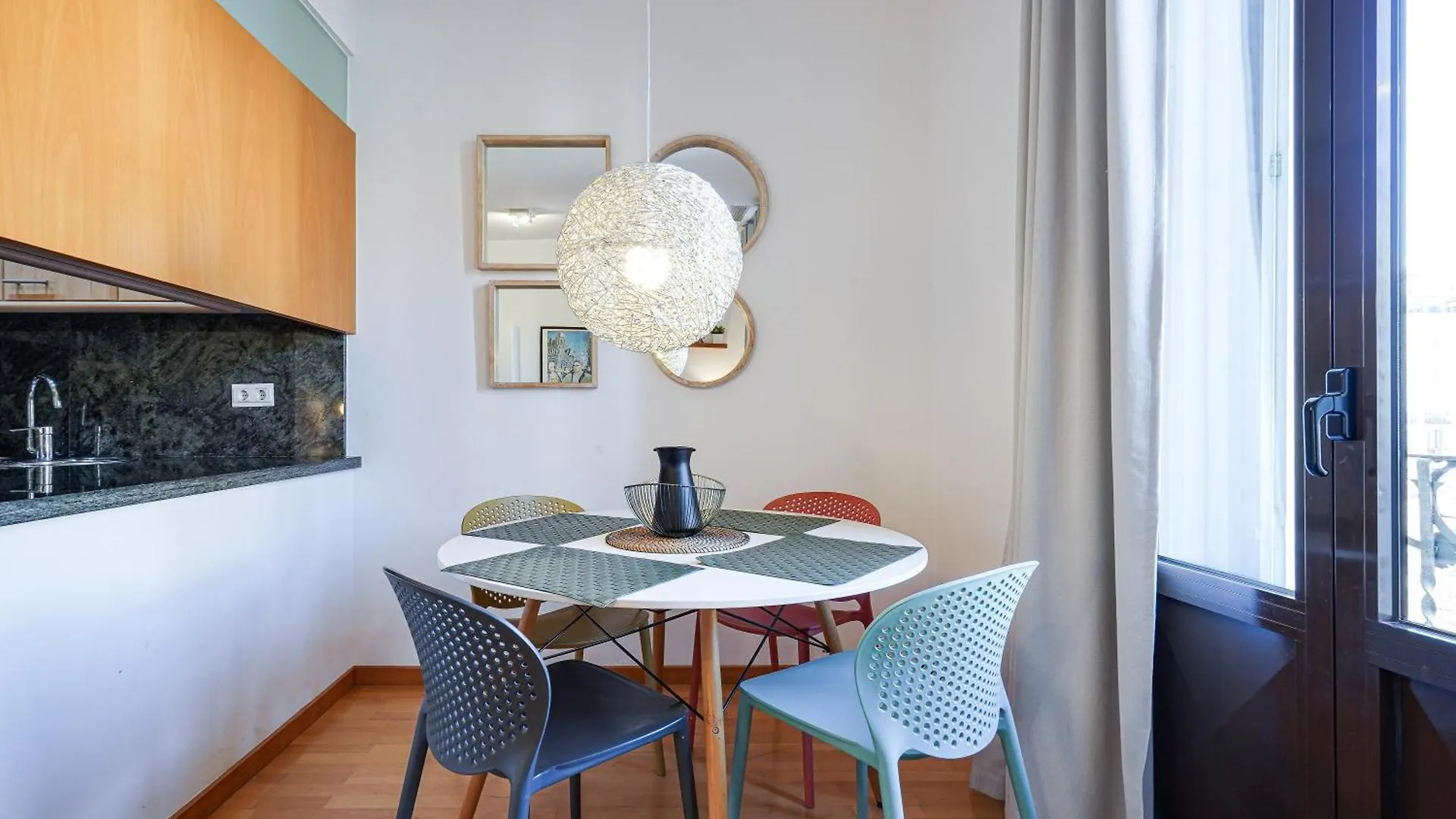 Gran Via City Center Apartment Barcelona Spain